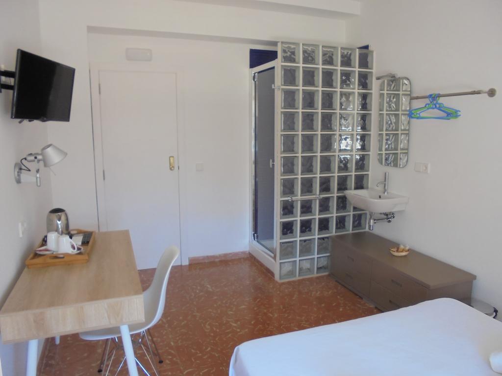 Hotel Huéspedes Sa Font Ibiza Exterior foto